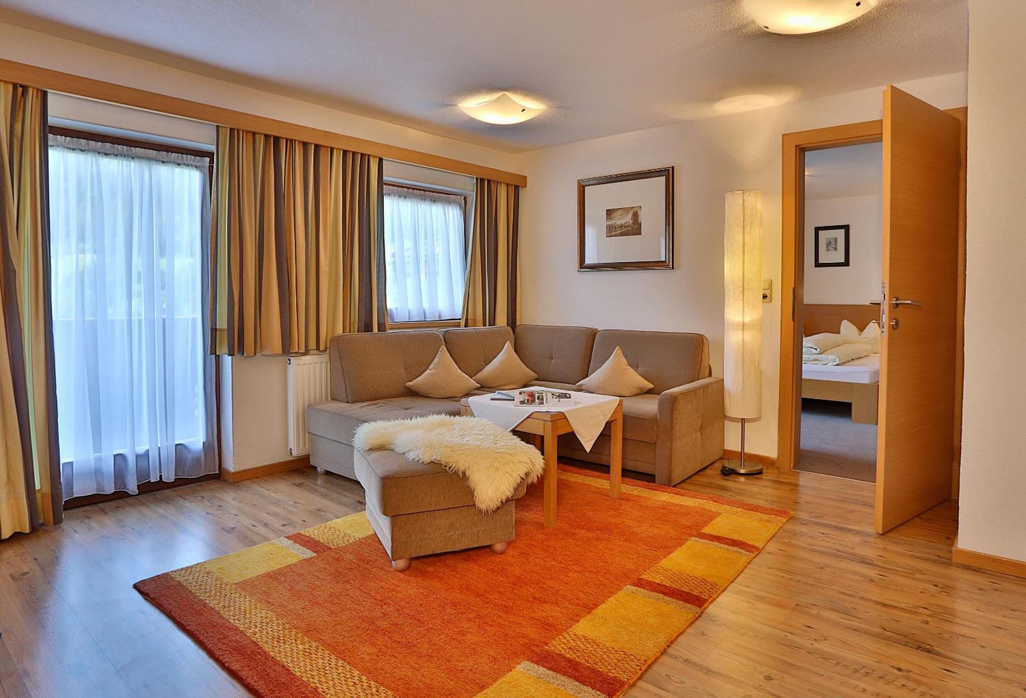 Apartmenthaus Jörg Serfaus Zimmer foto