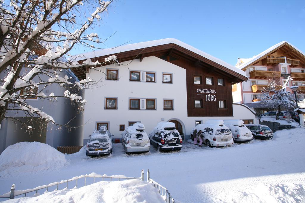 Apartmenthaus Jörg Serfaus Exterior foto