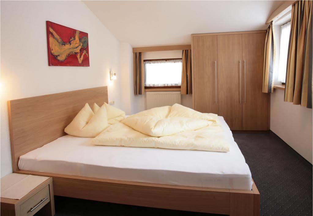 Apartmenthaus Jörg Serfaus Exterior foto